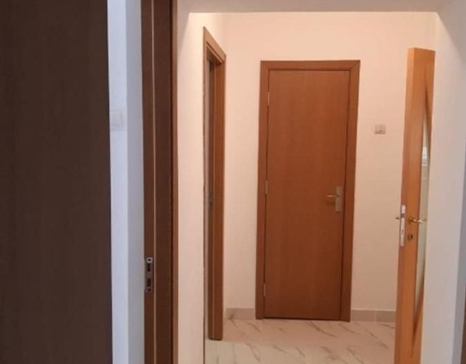 Apartament trei camere nemobilat, Piata Muncii - Poză 2