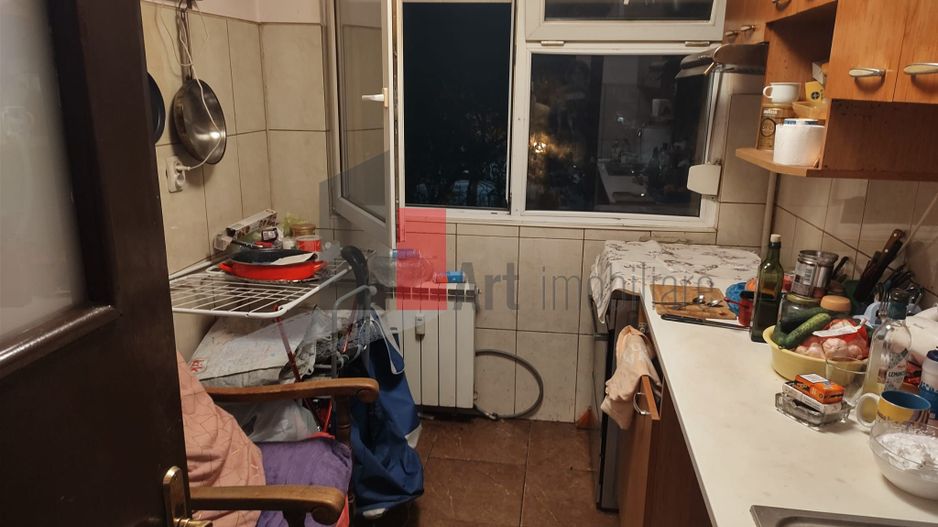Vânzare apartament semidecomandat 2 camere Bd. Obregia - Poză 8