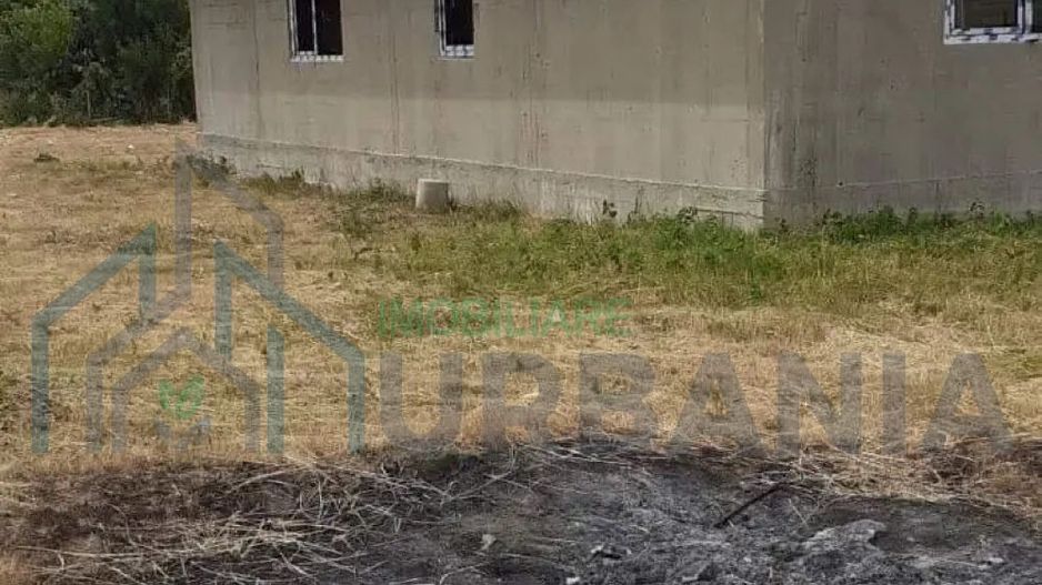 vand sau schimb casa la rosu cu apartamen in Iasi - Poză 7