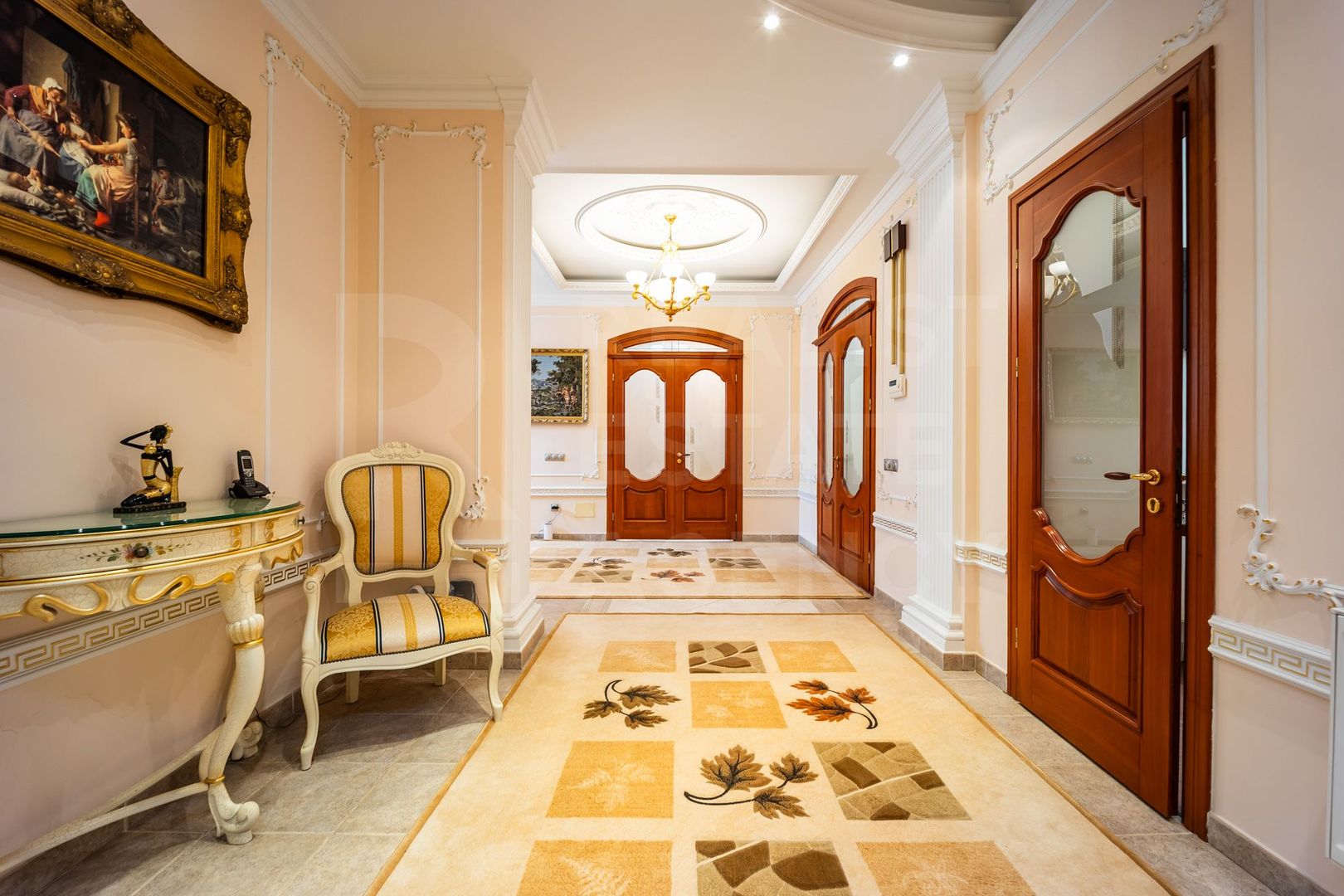 Se oferă spre chirie casă exclusivistă amplasată în Centul orașului - Poză 7