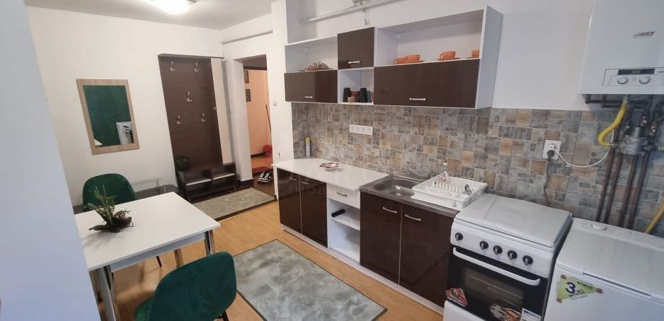 Ofer spre inchiriere apartament cu 2 camere - Poză 6