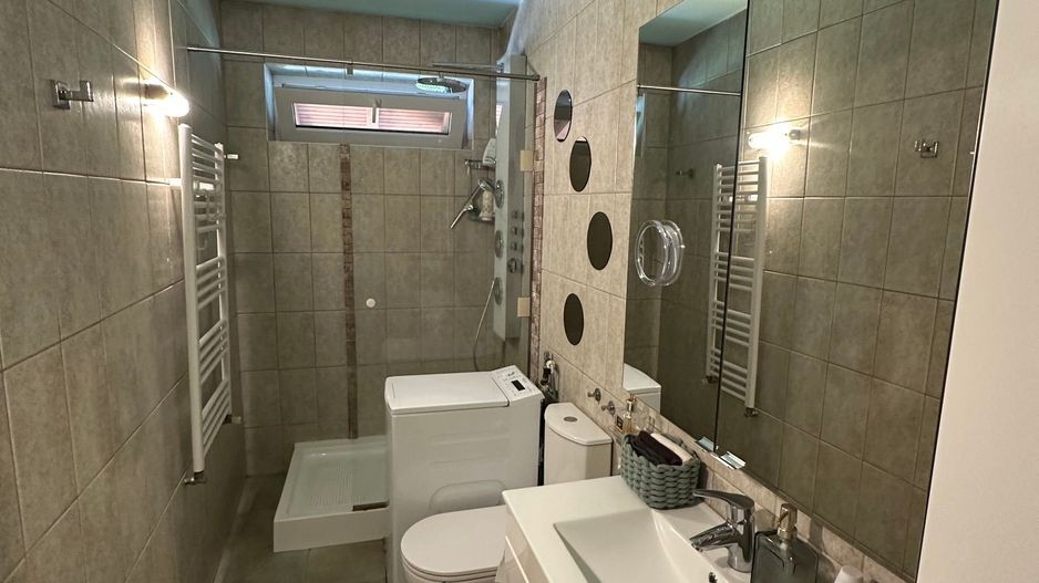 Casa Parter + Mansarda în Braytim - Poză 22