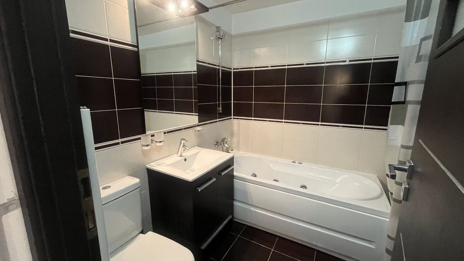 Apartament 4 camere str. Dumbrava Noua - Poză 5