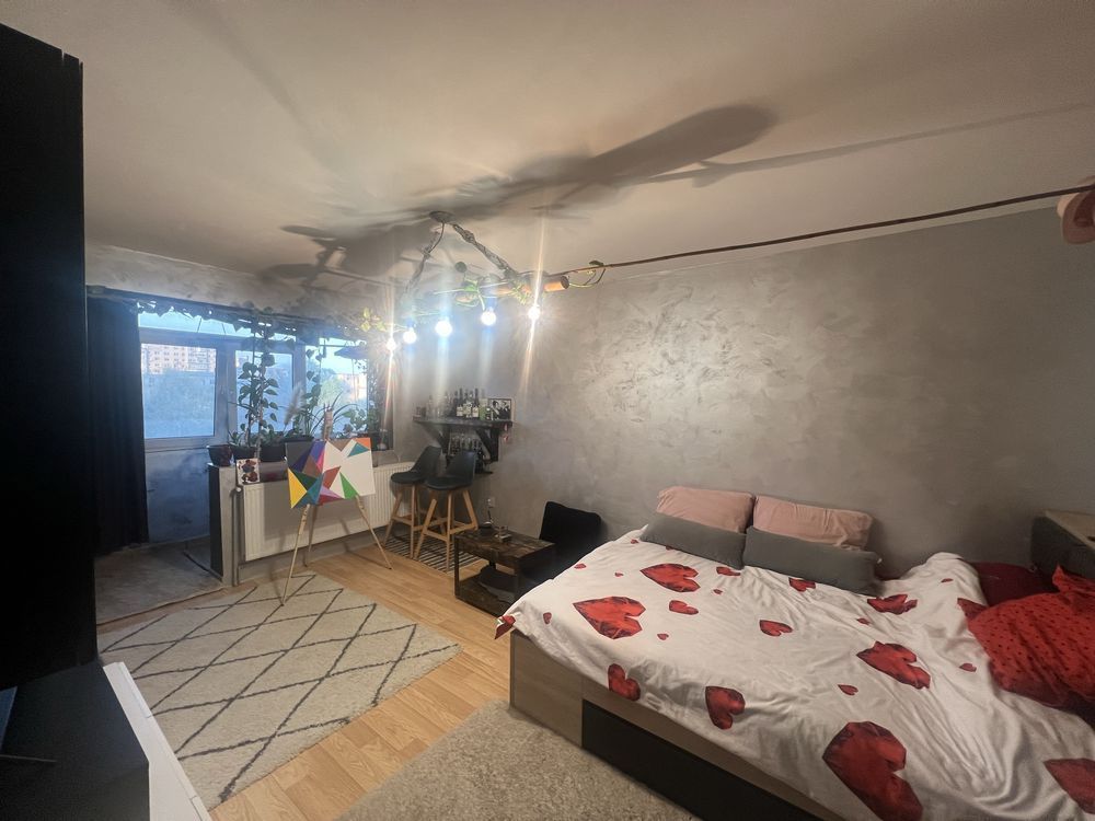 Apartament 2 camere de vanzare zona Tomis Nord - decomandat - Poză 2