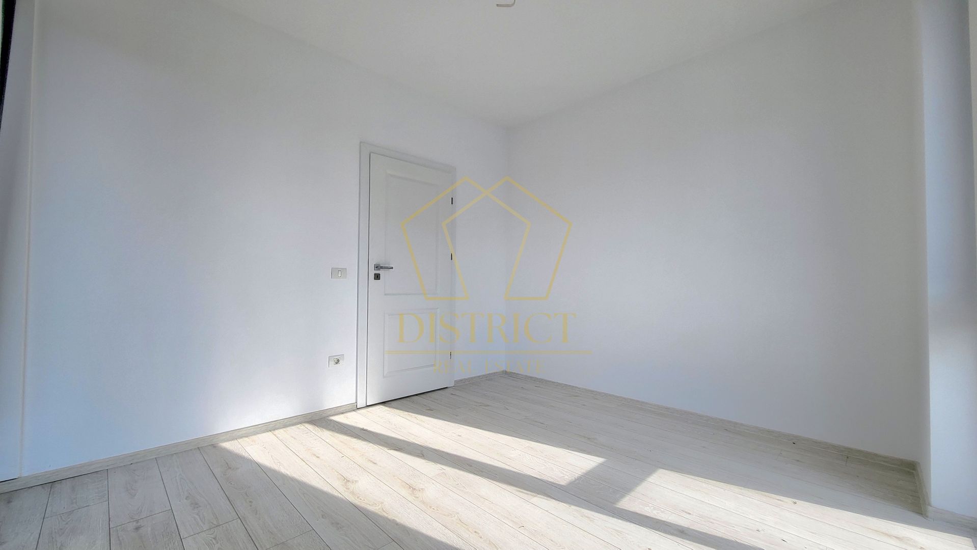 Apartament cu 2 camere si gradina proprie, finalizat in Giroc langa ESO. - Poză 7