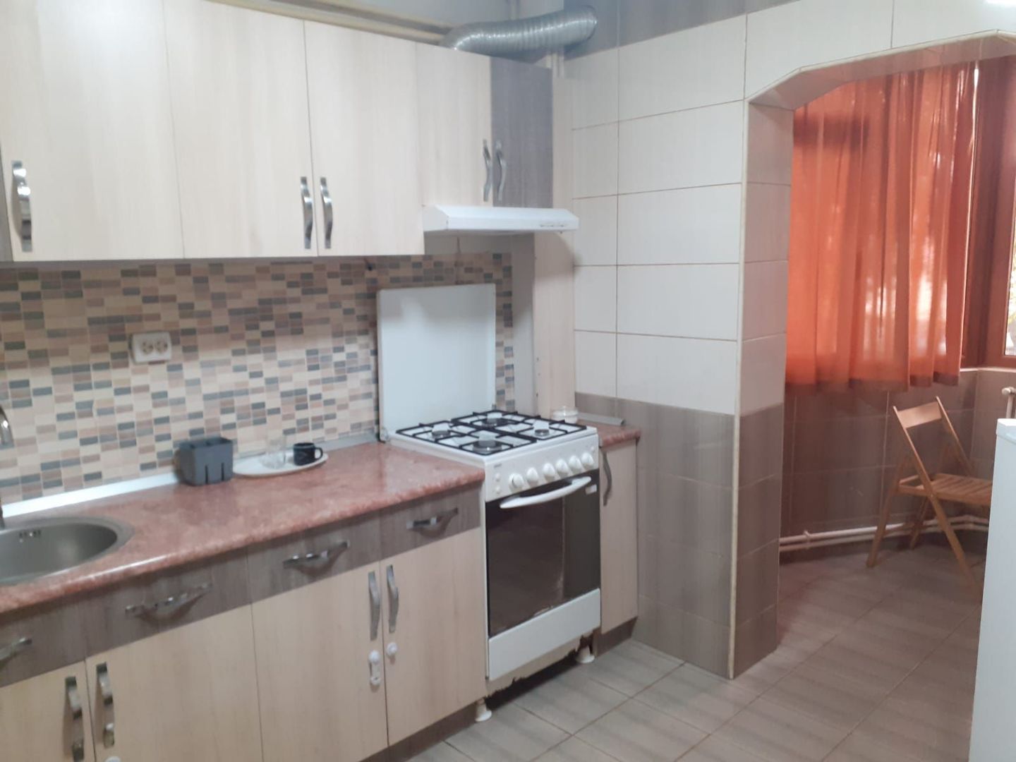 Apartament 2 camere de inchiriat - zona IC Frimu, parter - Poză 2