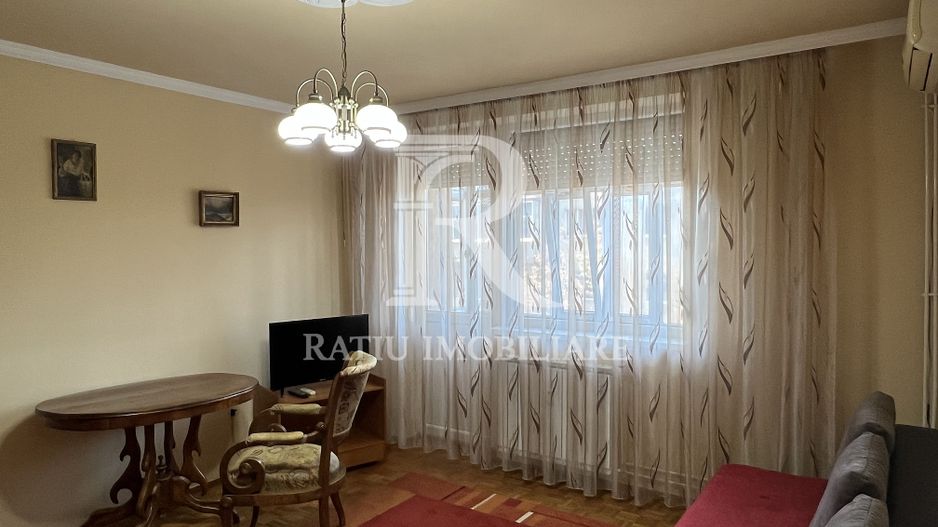 Apartament cu 3 camere | Gheorghe Magheru | Central | Oradea - Poză 2
