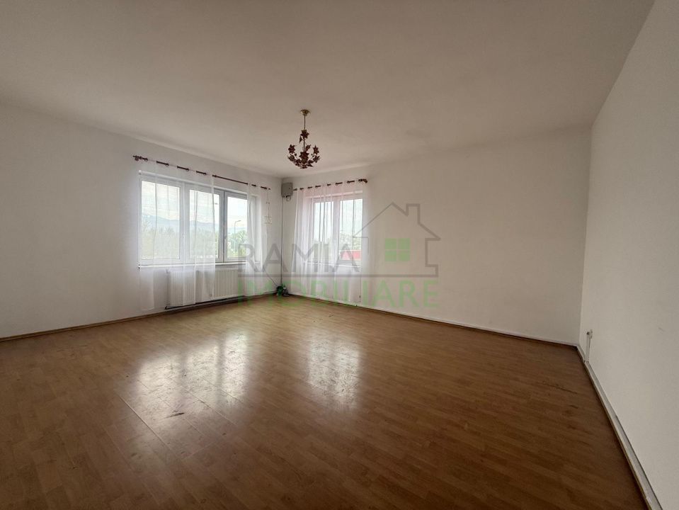 Hală 600 mp de închiriat Stupini Brașov + spațiu birouri - Poză 13
