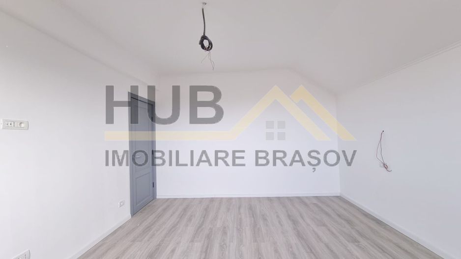 De Vanzare Casa Sanpetru | Teren 468mp | Intabulata | 10 min de Coresi Mall - Poză 10