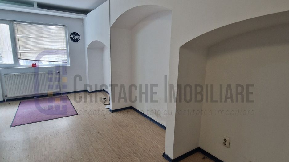 Spatii de tip birou, de mici dimensiuni, igenizate, Dristor - Poză 6