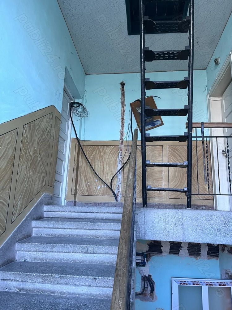 Casă cu etaj Botizului - Poză 6