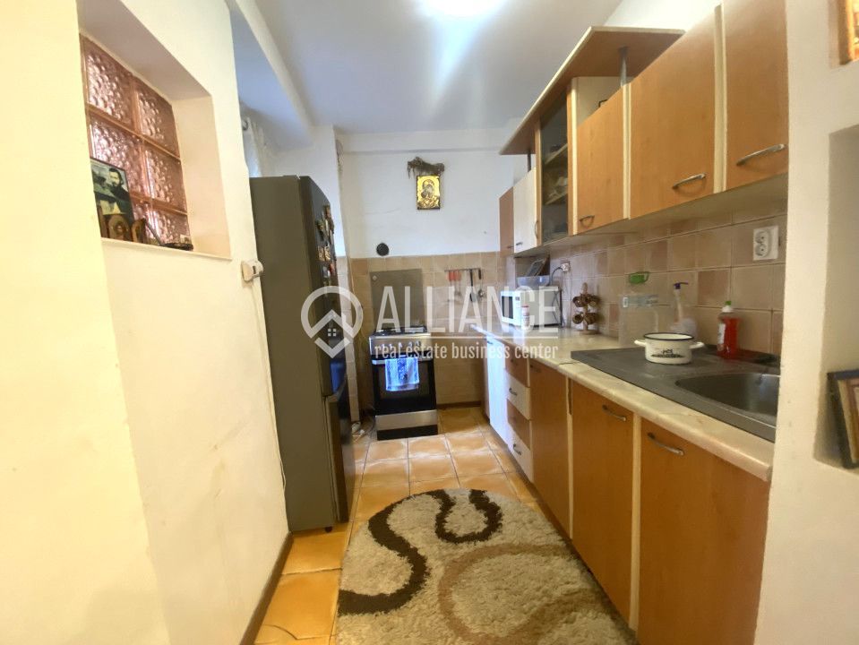PALAZU MARE  CONSTANTA(COD 07) Casa P+1 etaj cu teren de 1400 mp - Poză 6