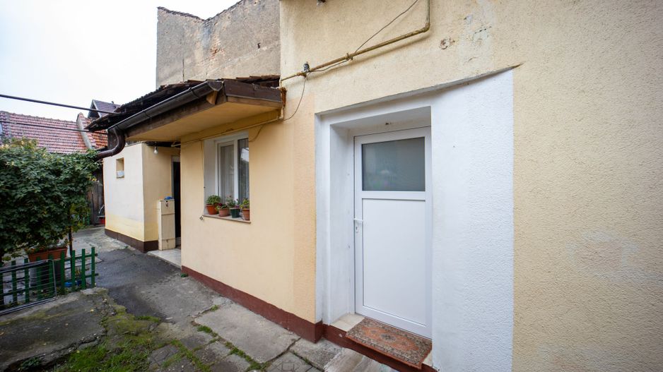 Casa 92mp Zona Centrala Strada Morii - Poză 3