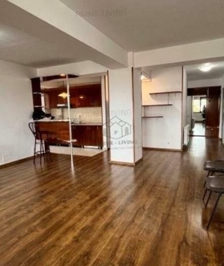 Unirii Tineretului Parcul Carol - Poză 1