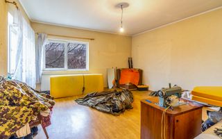 Casă / Vilă cu 3 camere de vânzare în zona Iris - Poză 9