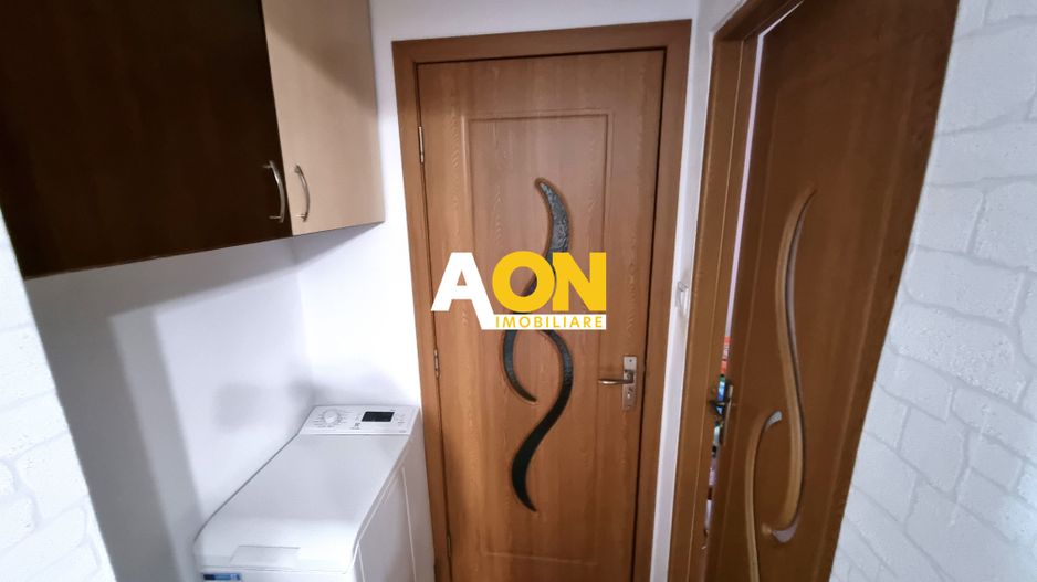 De vanzare apartament 3 camere, etaj intermediar, Cetate - Poză 6