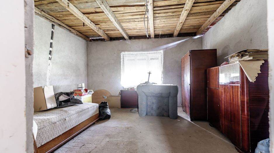 Casă de vânzare în Macea, la câțiva pași de Castelul Csernovics - Poză 7
