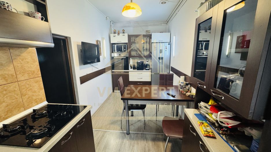 CASĂ 3 CAMERE TEREN 512 MP CAMPULUNG - Poză 7