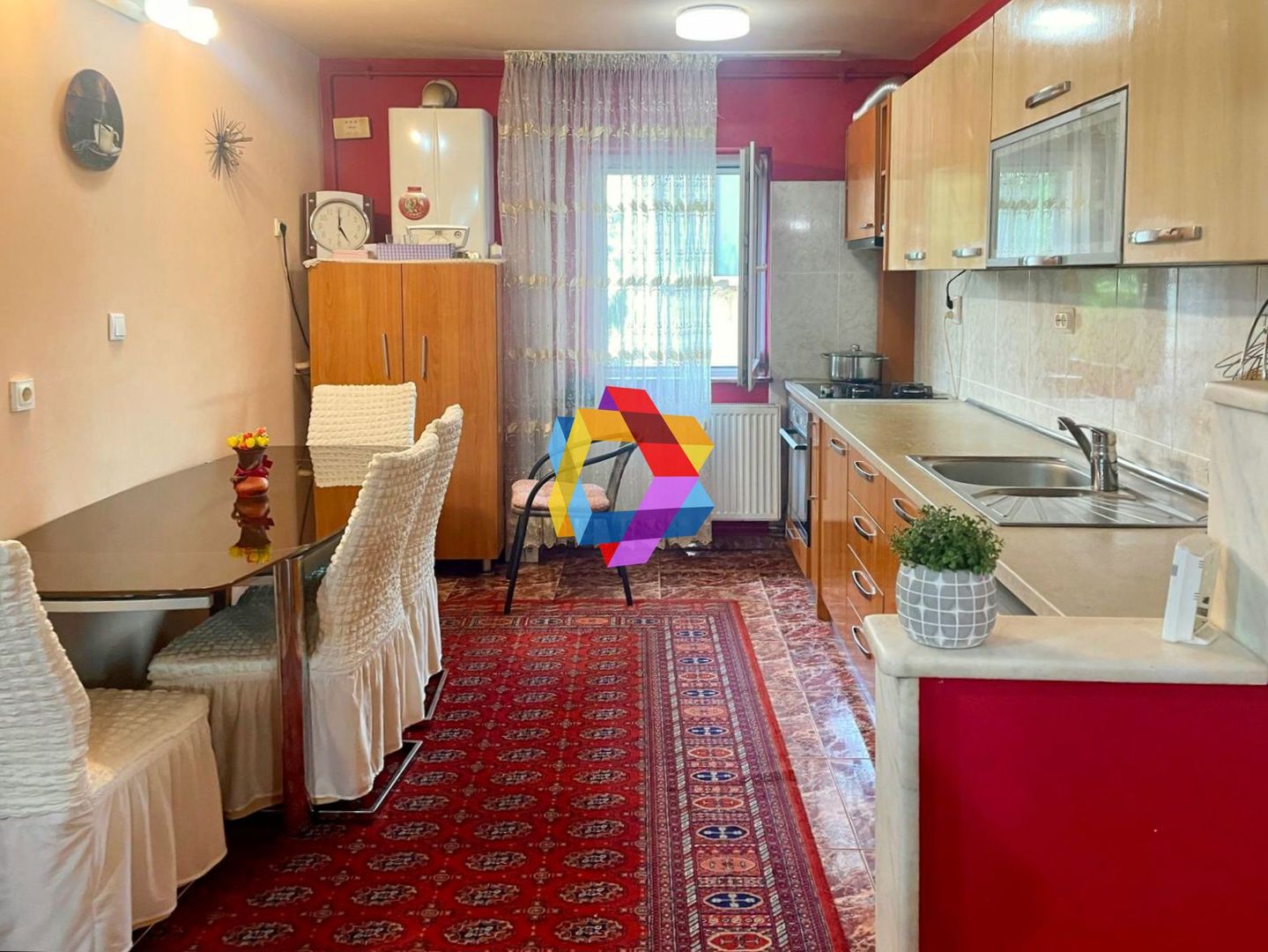 Apartament cu patru camere, zona Judetean 77mp - Poză 5