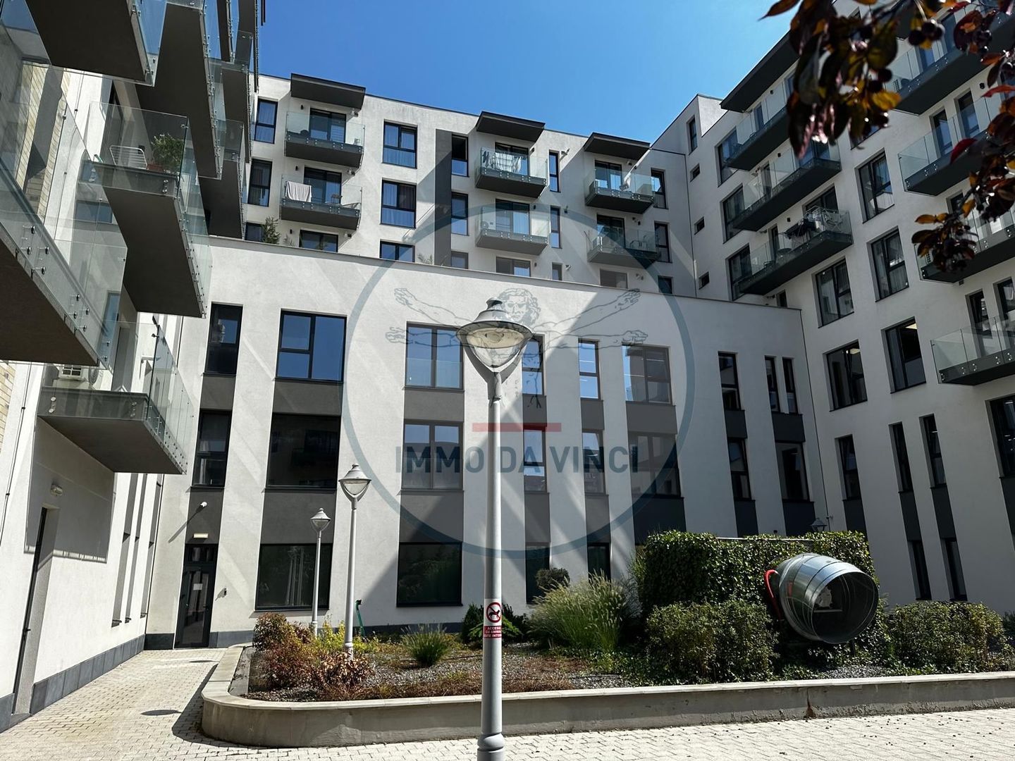 Spatiu comercial/birouri, 142 mp,194 mp cladire ultra moderna-Marasti - Poză 1