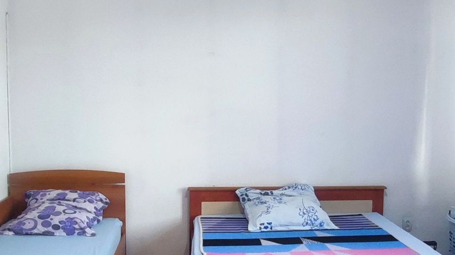 Apartament cu 3 camere in Craiter - Poză 10