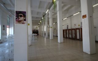 Spatiu comercial tip hala - zona semicentrala - Poză 11