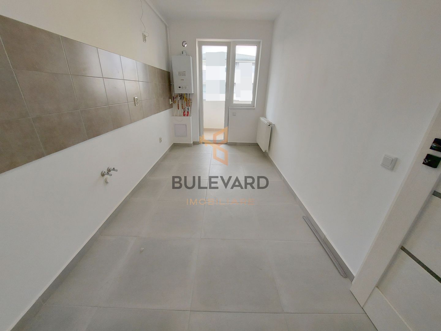 Apartament cu 2 camere decomandate in zona Piata Floresti! - Poză 6
