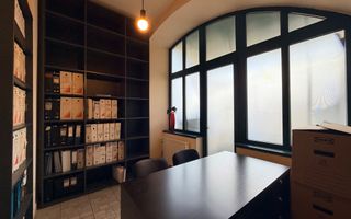 Spațiu ideal pentru cabinet sau activități de birou- Piața Unirii - Poză 16