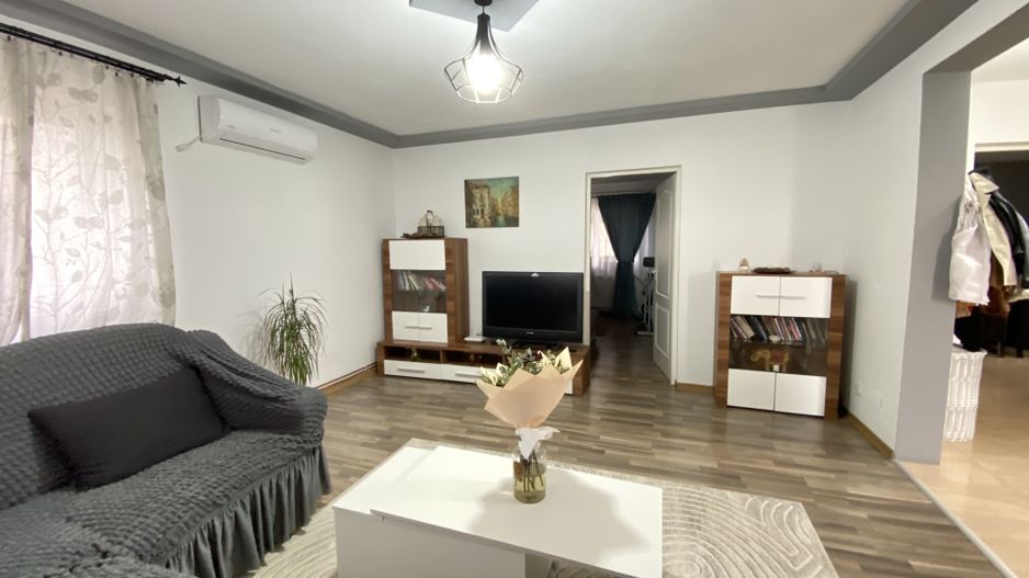 COMISION 0%, Casa Individuala, 5 Camere, 130 MP, 400 Teren, SACALAZ - Poză 3