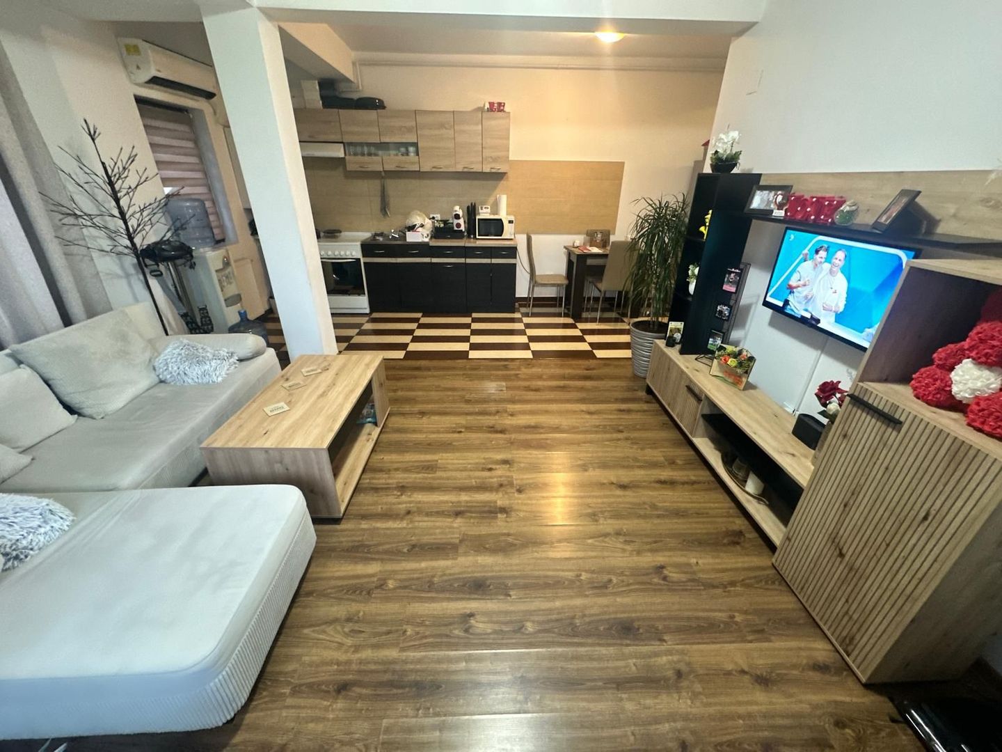 AP. 3 CAMERE ARMISTITIULUI, MOBILAT, CENTRALA, PARCARE, COMISION 0% - Poză 3