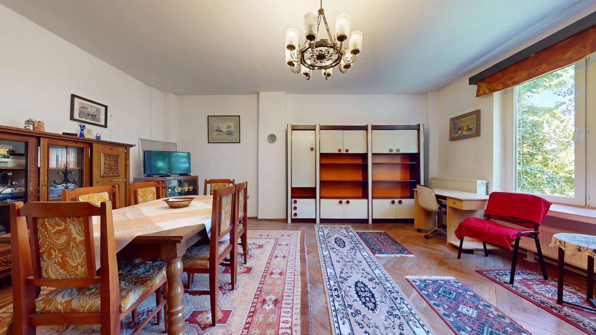 Apartament 2 ,5 camere,  cu gradina,  in centrul orasului Brasov - Poză 13