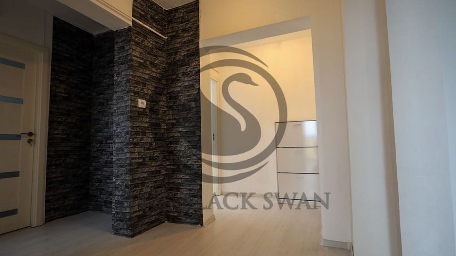 Apartament 3 camere de vanzare | Malu Rosu | Balcon 12mp | Comision 0% - Poză 6