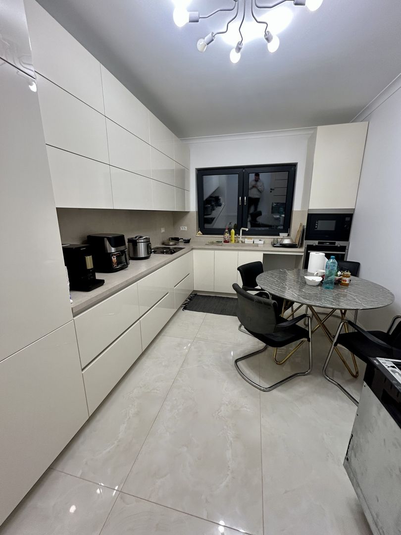 Casă premium 4 camere Zona Oncea - Poză 6