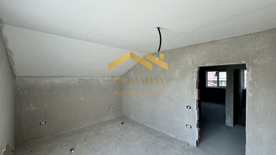 Bucovăț -Duplex-4 Camere - Poză 10