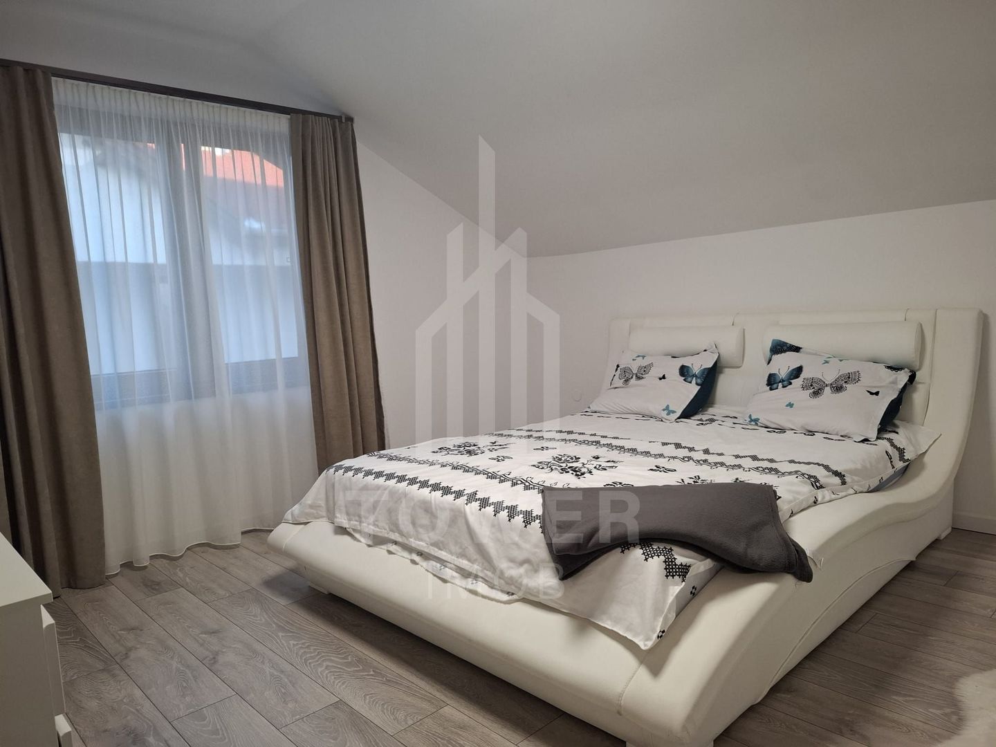 Casă de lux de vânzare – Cartierul Tineretului - Poză 13