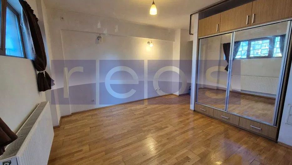 VANZARE GARSONIERA SPATIOASA I LIBERA I VALEA OLTULUI - DRUMUL TABEREI - Poză 4