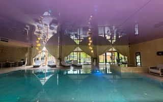 Pensiune deosebită în Bran || priveliște panoramică, facilitati premium - Poză 35