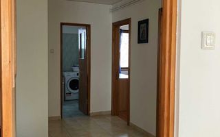 Apartament cu 3 camere, 60 mp, zonă excelentă pentru familii. - Poză 3