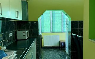 3 cam decomandat Girocului - Poză 1