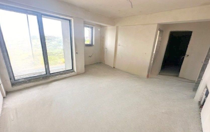 Apartament 2 camere Otopeni central | bloc cu lift | include parcare - Poză 1