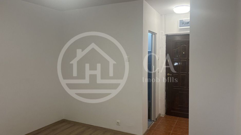Garsoniera de vanzare zona Iosia Oradea - Poză 4
