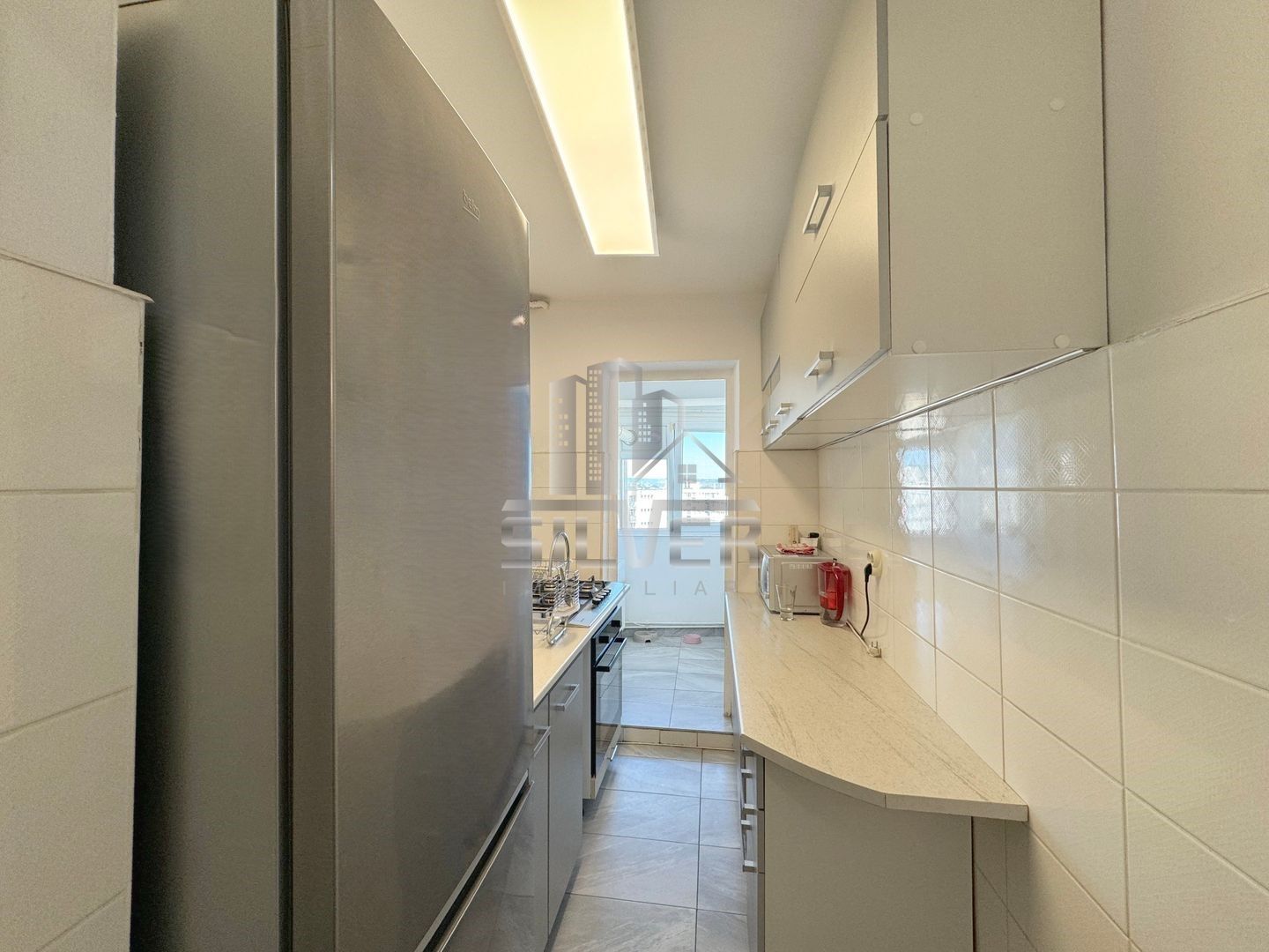 Apartament cu 3 camere/zona strazii Mehedinti. - Poză 6