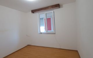 VANZARE 2 CAMERE | DECOMANDAT | CENTRALA PROPRIE | RENOVAT | ROSIORI - Poză 1