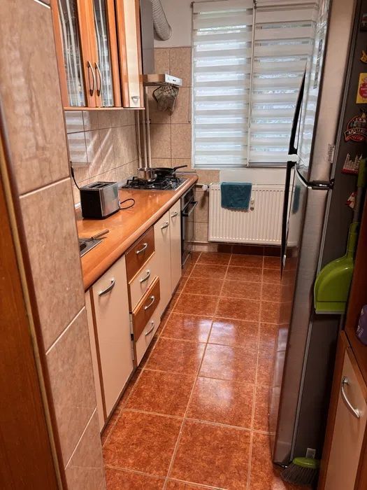 Apartament 4 camere-Brancoveanu-Berceni-Loc Parcare - Poză 1