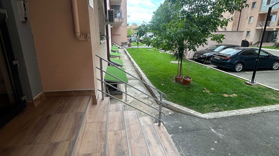 Garsoniera spatioasa,mobilata si utilata,pret corect - Poză 3