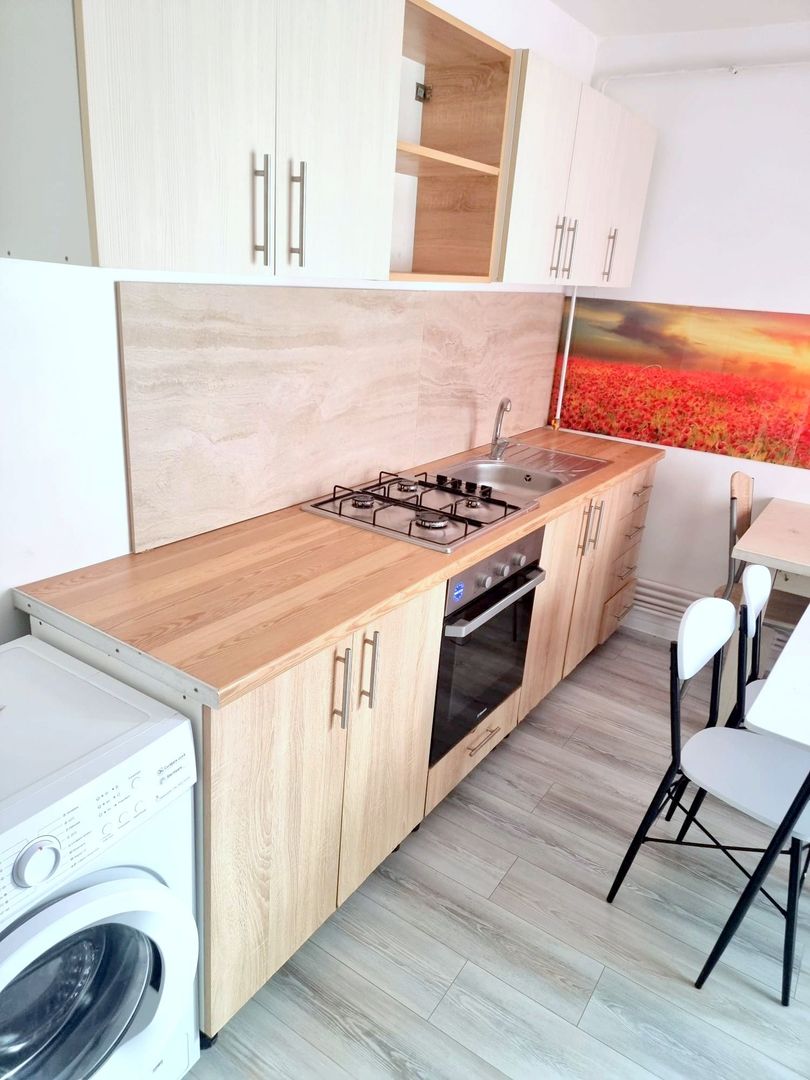 De inchiriat - apartament cu 3 camere în zona Gara - Centrul orașului - Poză 9