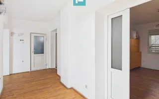 2 case separate + curte 1400 mp – Zona Dâmbovița - Poză 11