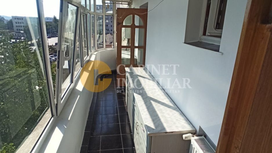 APARTAMENT 3 CAMERE DECOMANDAT, 80 m2 - PACURARI - Poză 2