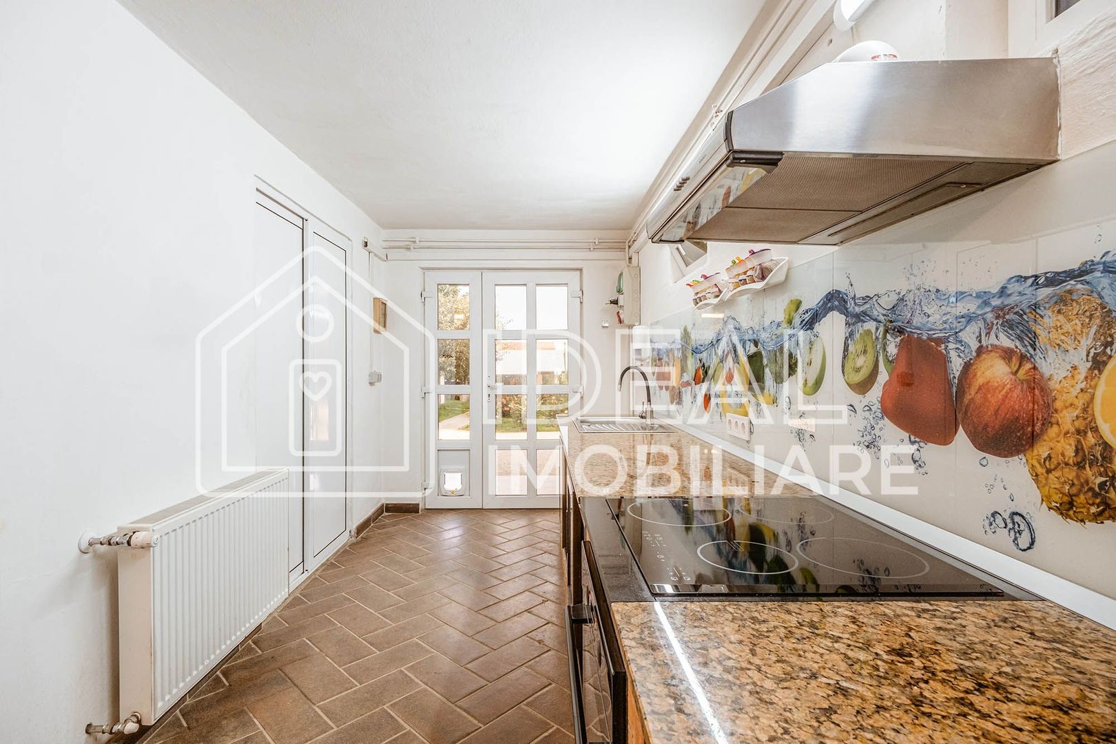 Casa de poveste cu 1.300 mp de teren, in Tocile - Poză 7