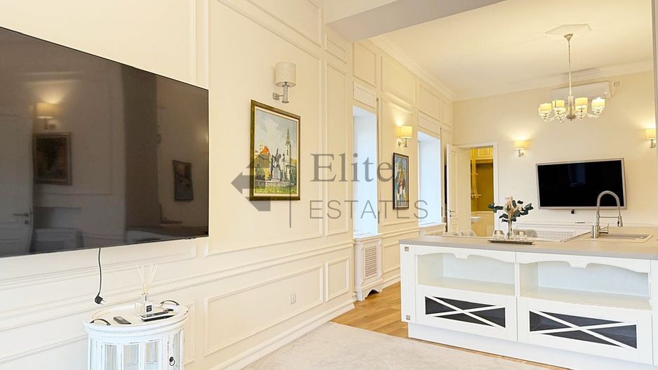 Apartament exclusivist cu garaj ultracentral in Oradea - Poză 11